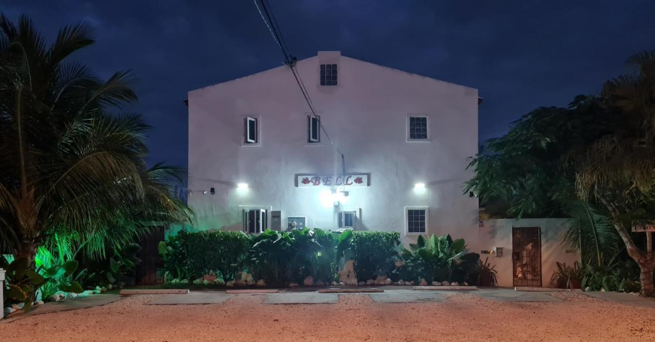 Bell At The Airport Adults Only - Free Airport Transportation Nassau