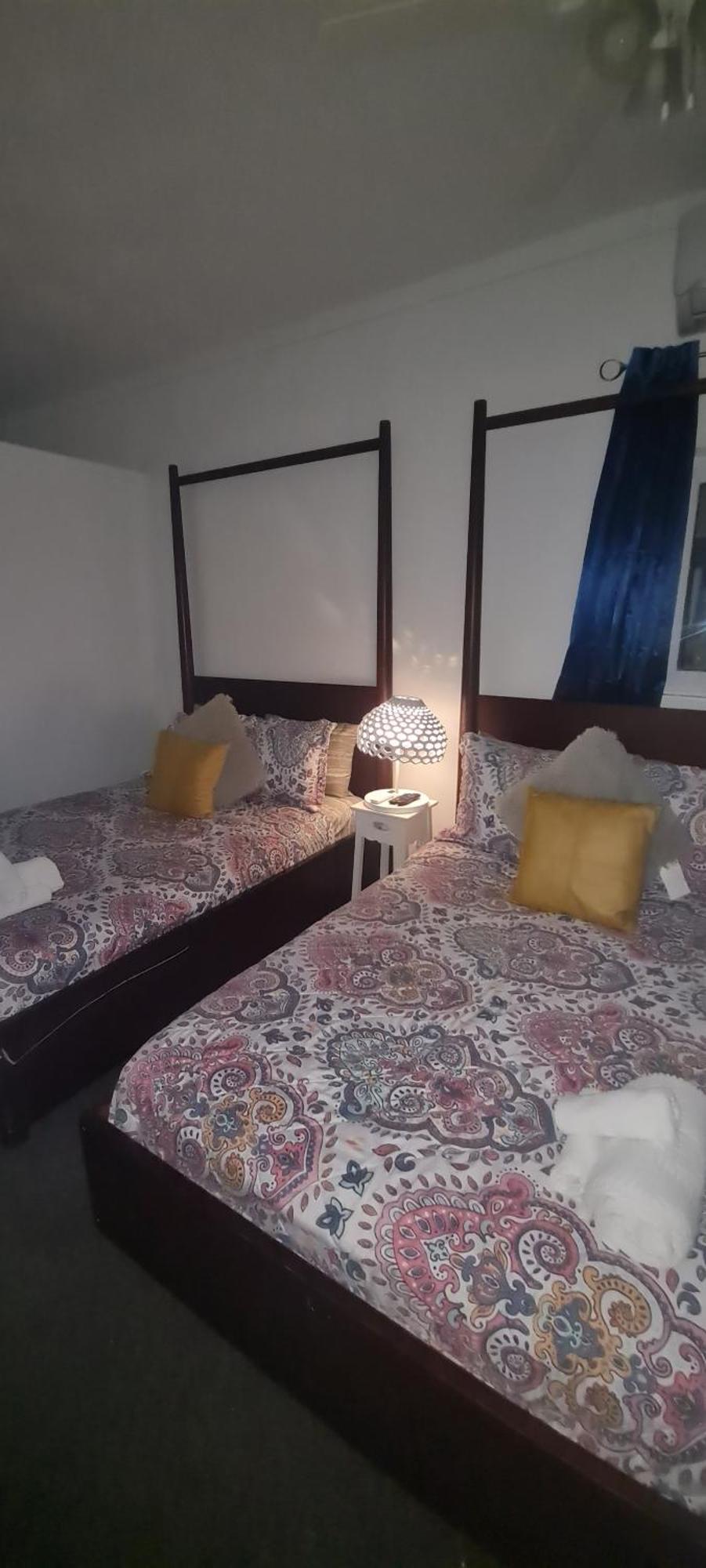 Bell At The Airport Adults Only - Free Airport Transportation Apartment