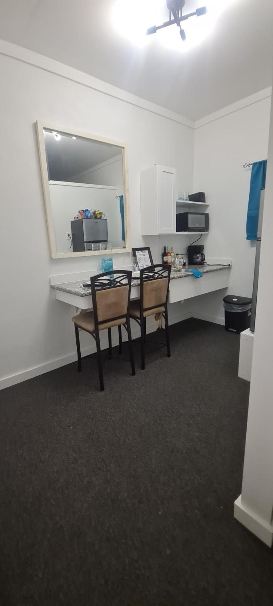 Apartment Bell At The Airport Adults Only - Free Airport Transportation Nassau