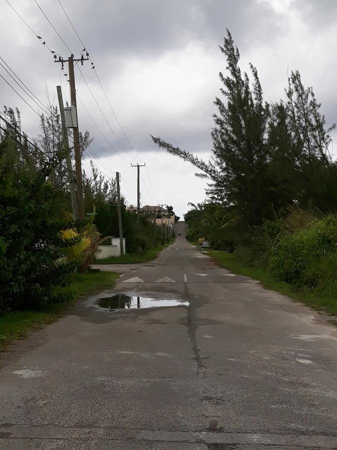 Bell At The Airport Adults Only - Free Airport Transportation Apartment Nassau